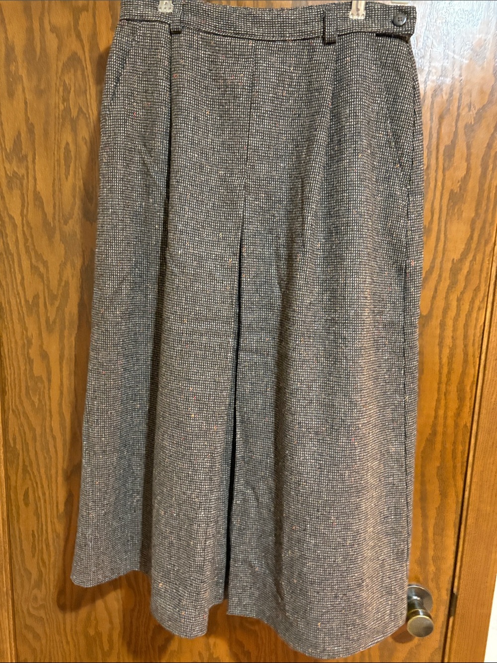 Vintage Front pleat tweed skirt